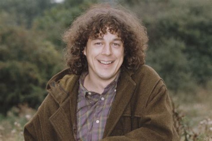 Alan Davies