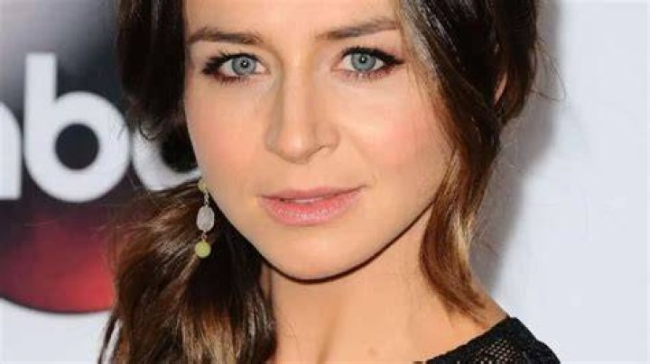 All About Caterina Scorsone ! Age, Net Worth, Relationship, Career