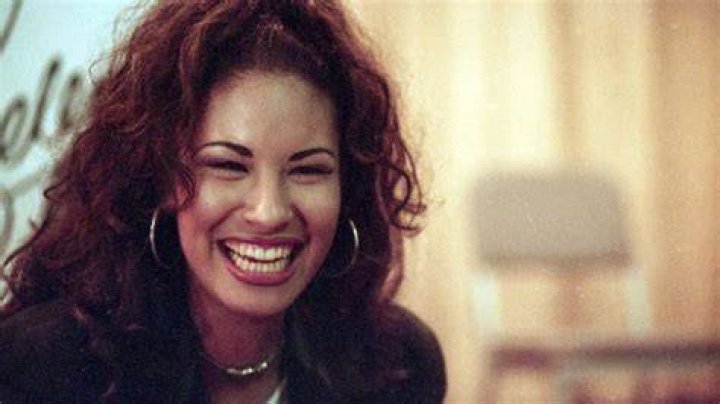 All About Selena Quintanilla | Net Worth, Relationship, Career