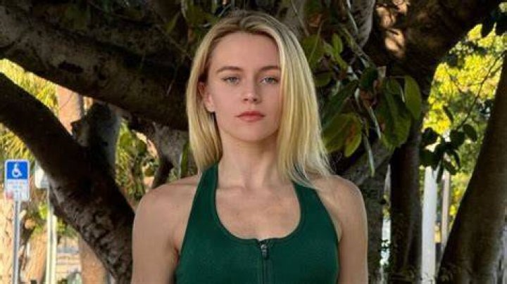 All About Vera Dijkmans | Age, Net Worth, Relationship, Career