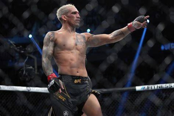 Charles Oliveira