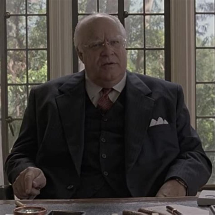 David Huddleston
