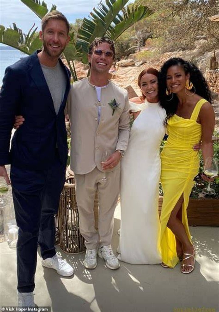 Does Vick Hope Have A Boyfriend, Is She Married? Her Husband Names