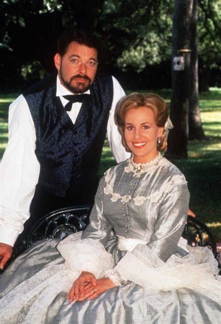 Elizabeth Francis Frakes
