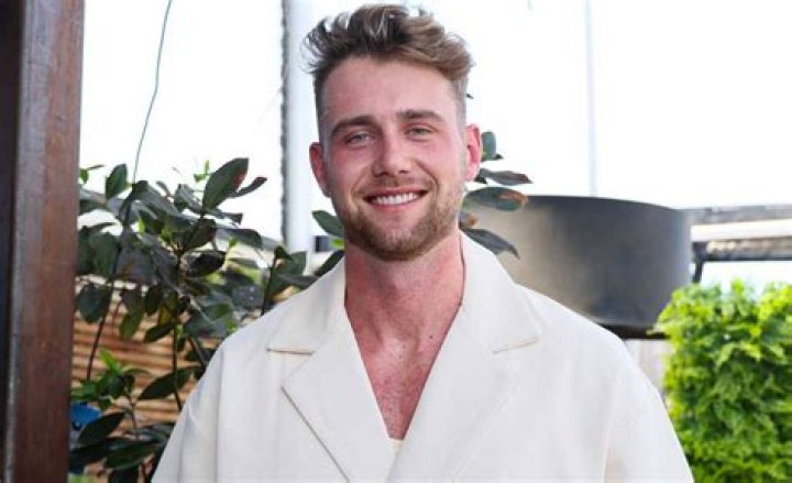 Harry Jowsey | Family And Net Worth
