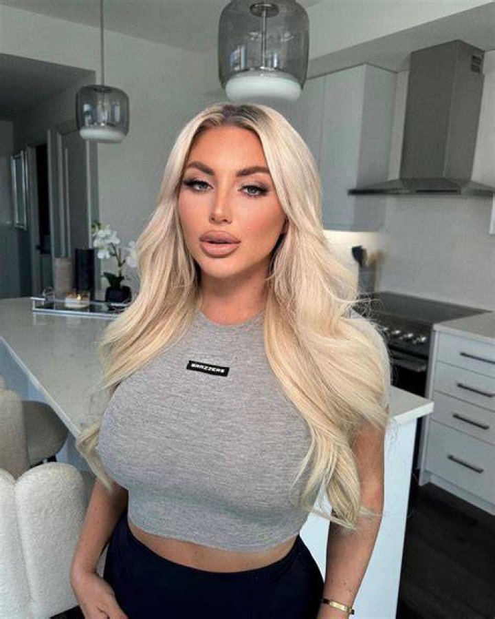 Kayley Gunner