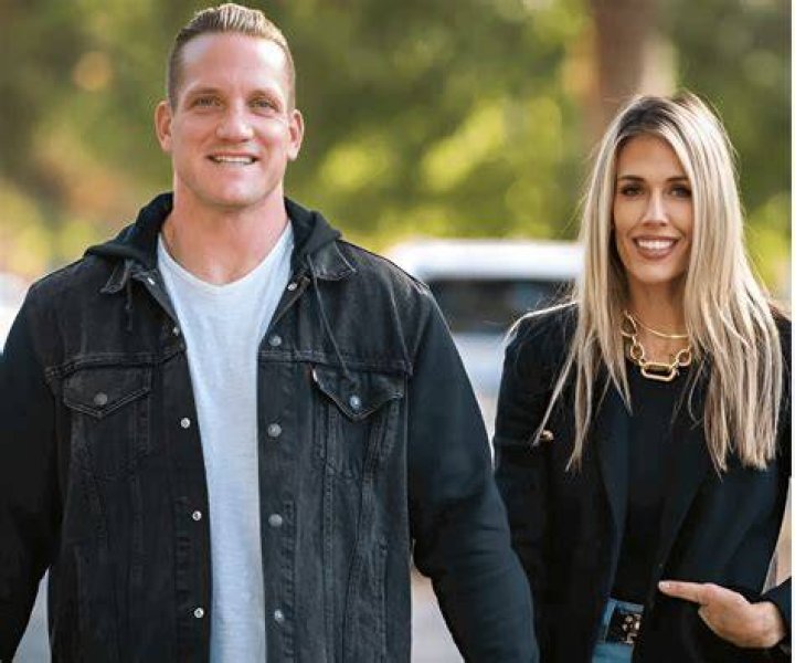 Laura Quinn Hawk | Husband And Married Life