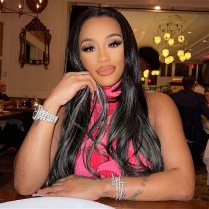 Lira Mercer | Bio, Age, Net Worth, Relationship, Career