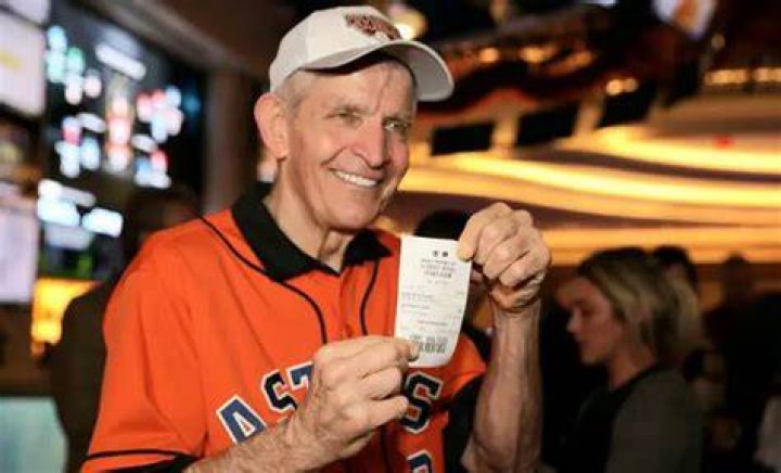 Mattress Mack | Bio, Age, Net Worth, Relationship, Career