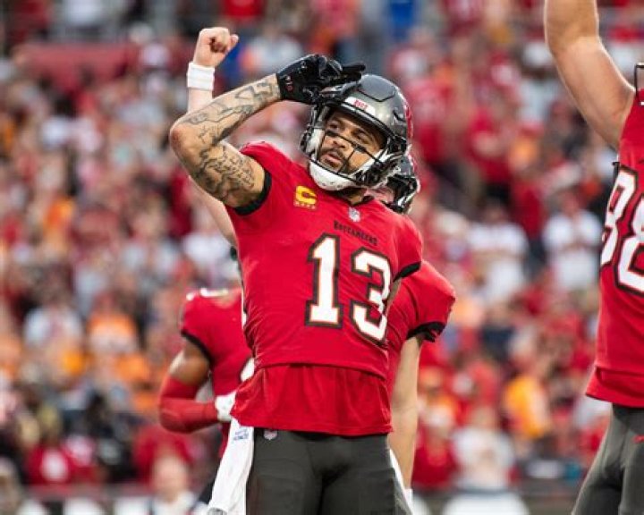 Mike Evans' Wife Ashli Dotson