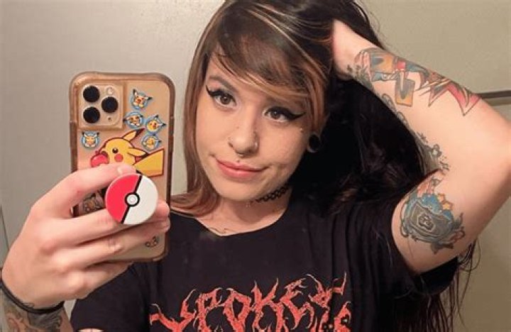 Pokeprincxss : Bio, Net Worth, Height, Age, Relationship And Career