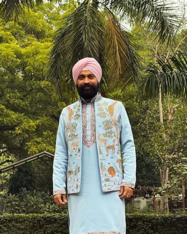 Rajwinder Singh- Wiki, Height, Net Worth, Wife