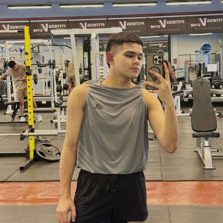 Ralph Guzman