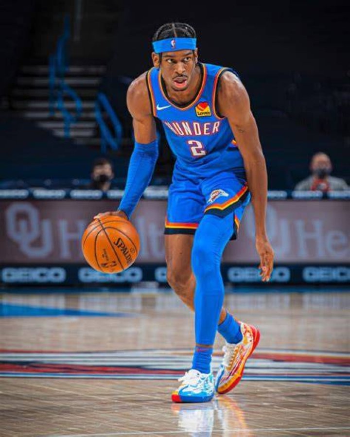 Shai Gilgeous-Alexander | Bio, Age, Net Worth, Relationship, Career