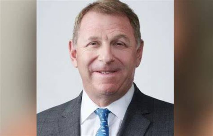Stephen Deckoff Age | How Old Is He | Black Diamond Capital Founder Net Worth