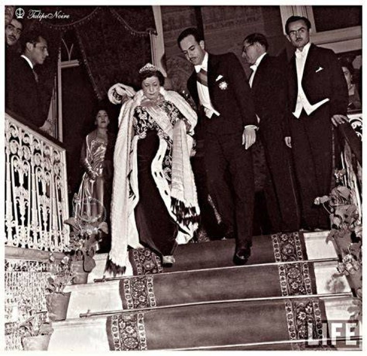 Tadj ol-Molouk of Iran