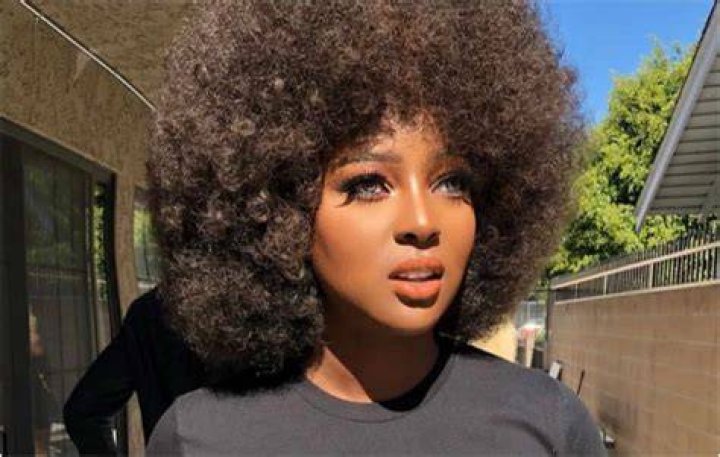 Who is Amara La Negra? Wiki, Husband, Net Worth, Height